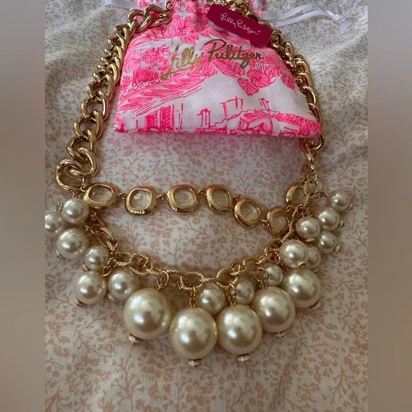 Lilly Pulitzer Gold Necklace with Pearls - Picture 2 of 6